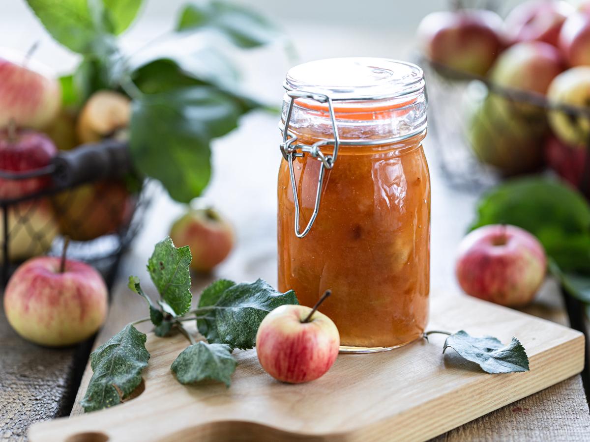 Homemade Apple Jam